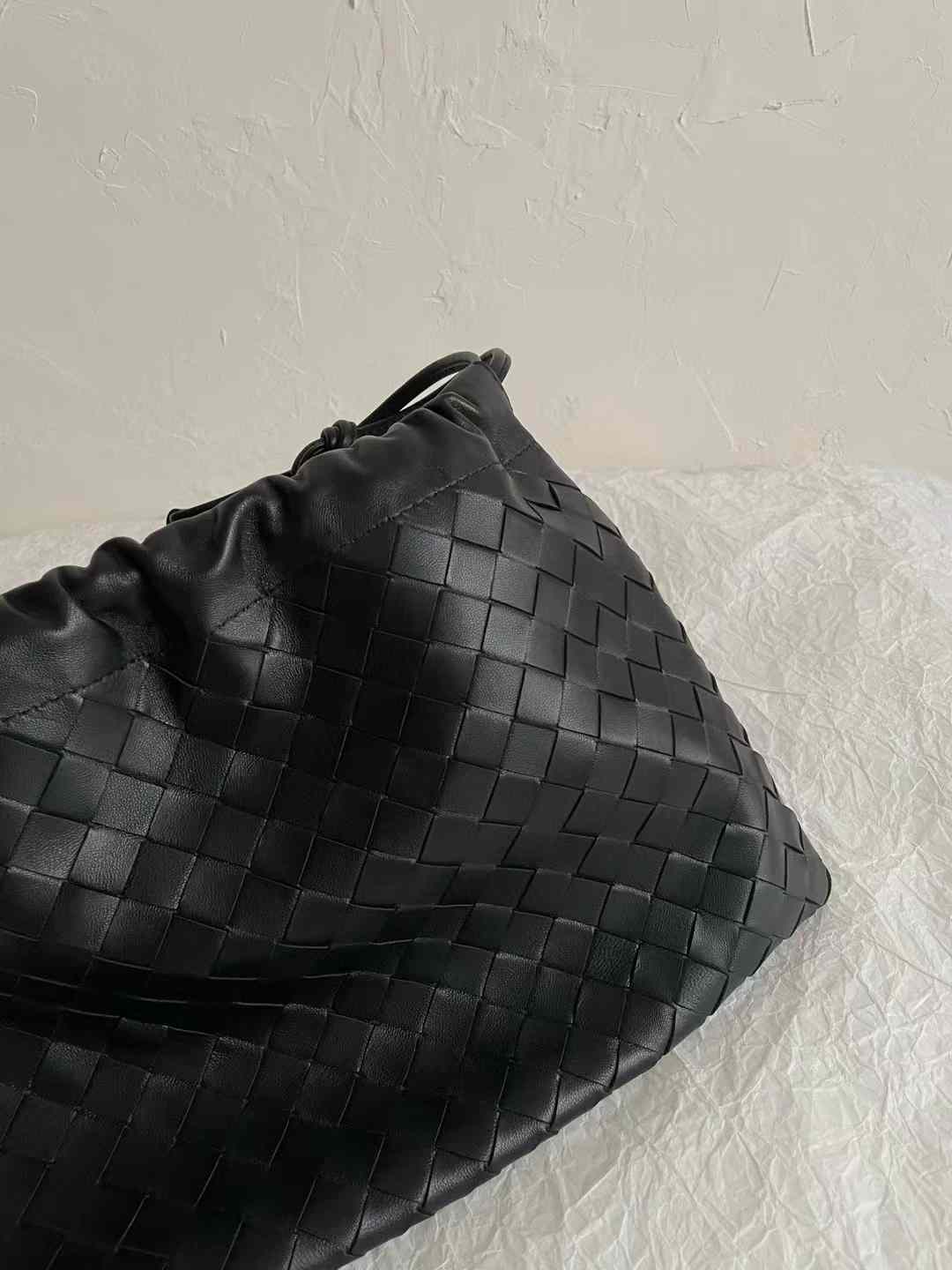 Bottega Veneta Bv Dustbag view 31