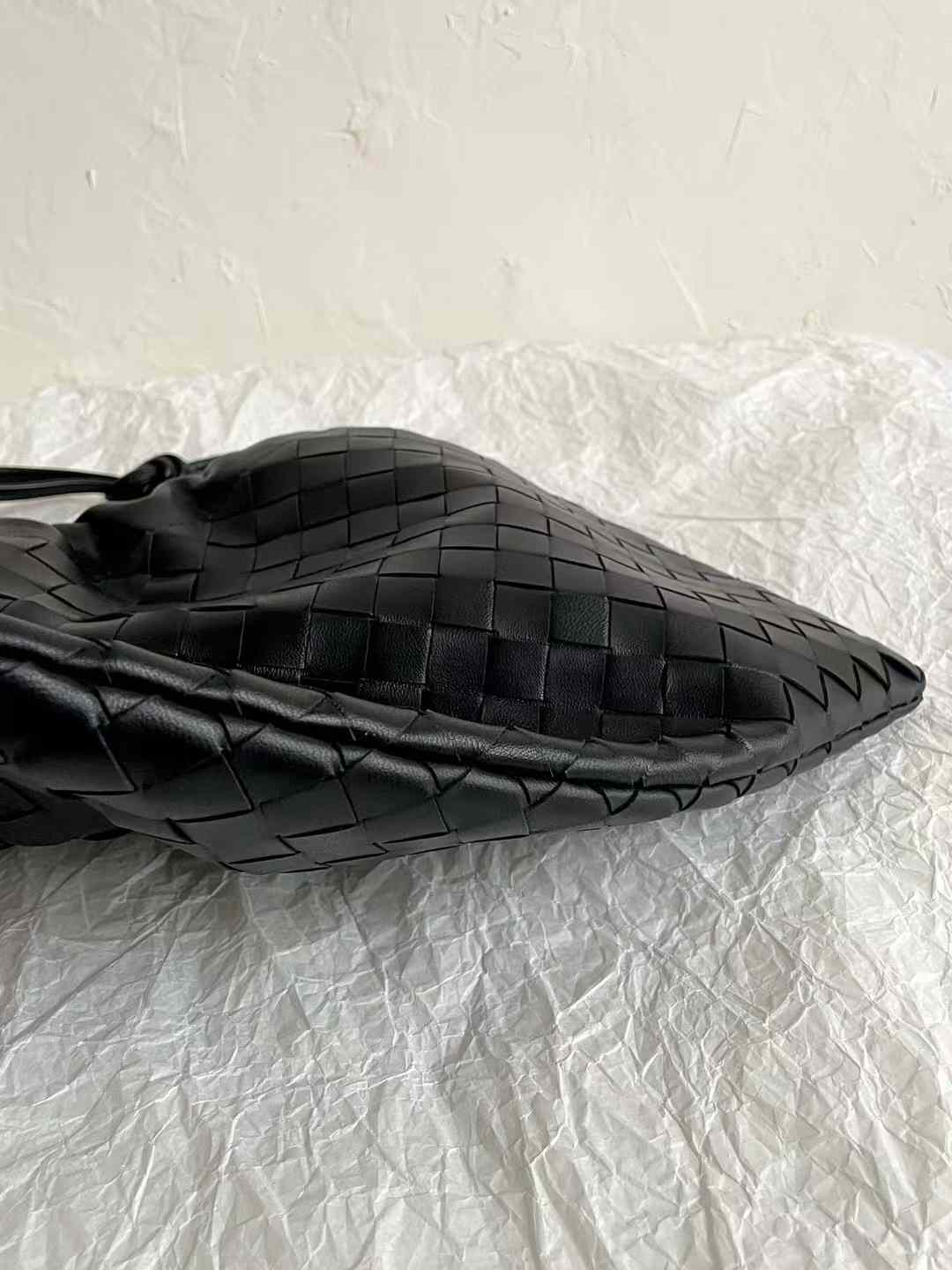 Bottega Veneta Bv Dustbag view 35