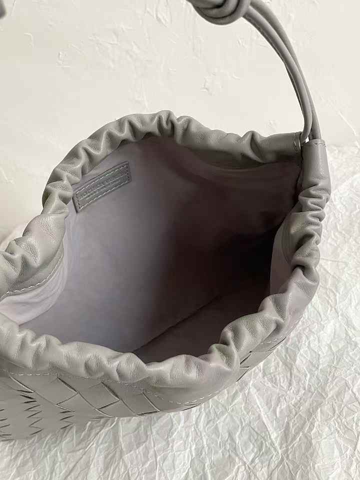 Bottega Veneta Bv Dustbag view 8
