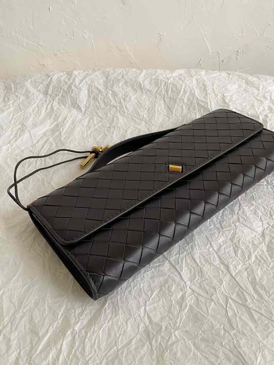 Bottega Veneta BV Andiamo Clutch view 24