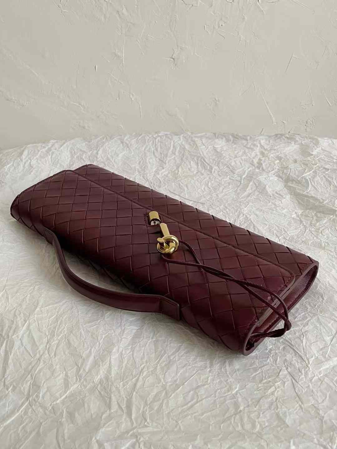 Bottega Veneta BV Andiamo Clutch view 5