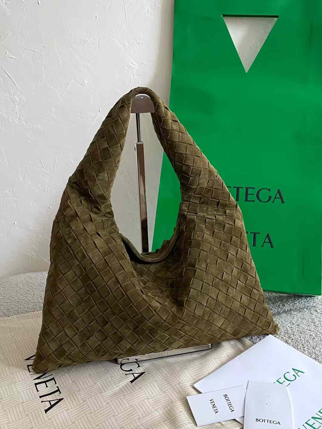 Bottega Veneta BV Large Hop BAG view 1