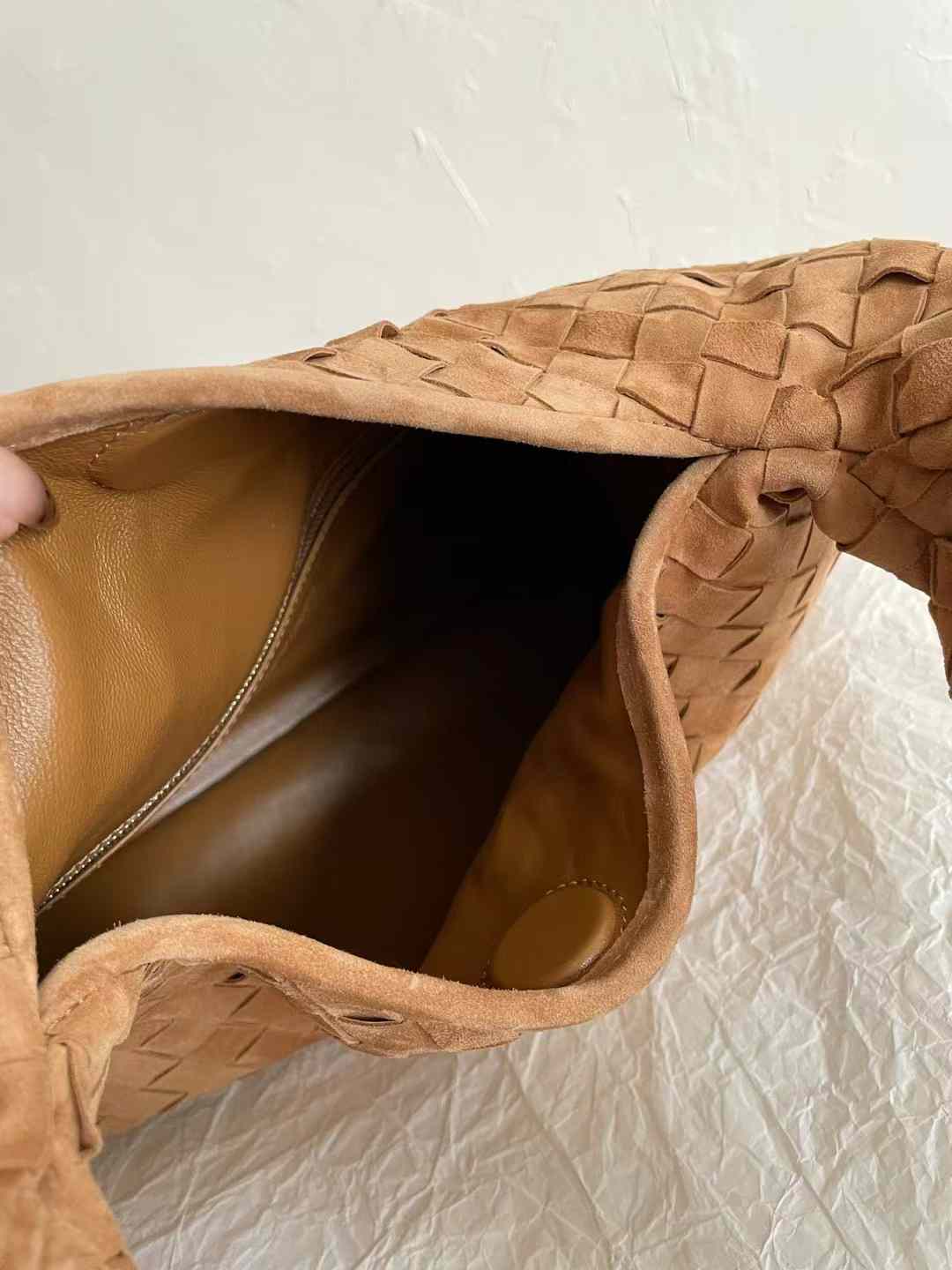 Bottega Veneta BV Large Hop BAG view 17