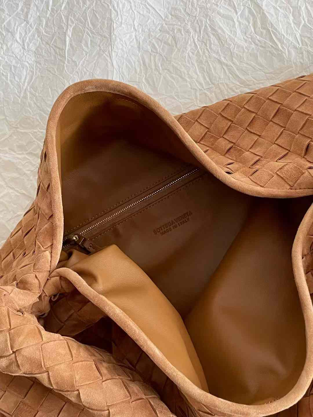 Bottega Veneta BV Large Hop BAG view 6