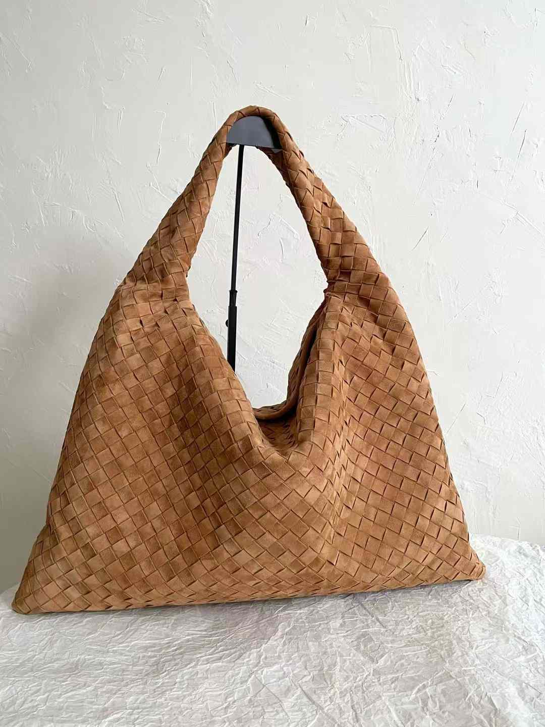 Bottega Veneta BV Large Hop BAG view 9