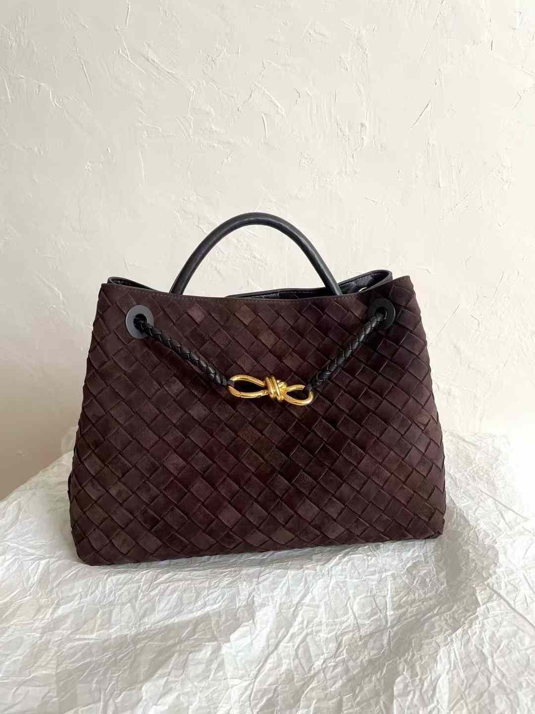 Bottega Veneta New Andiamo view 2