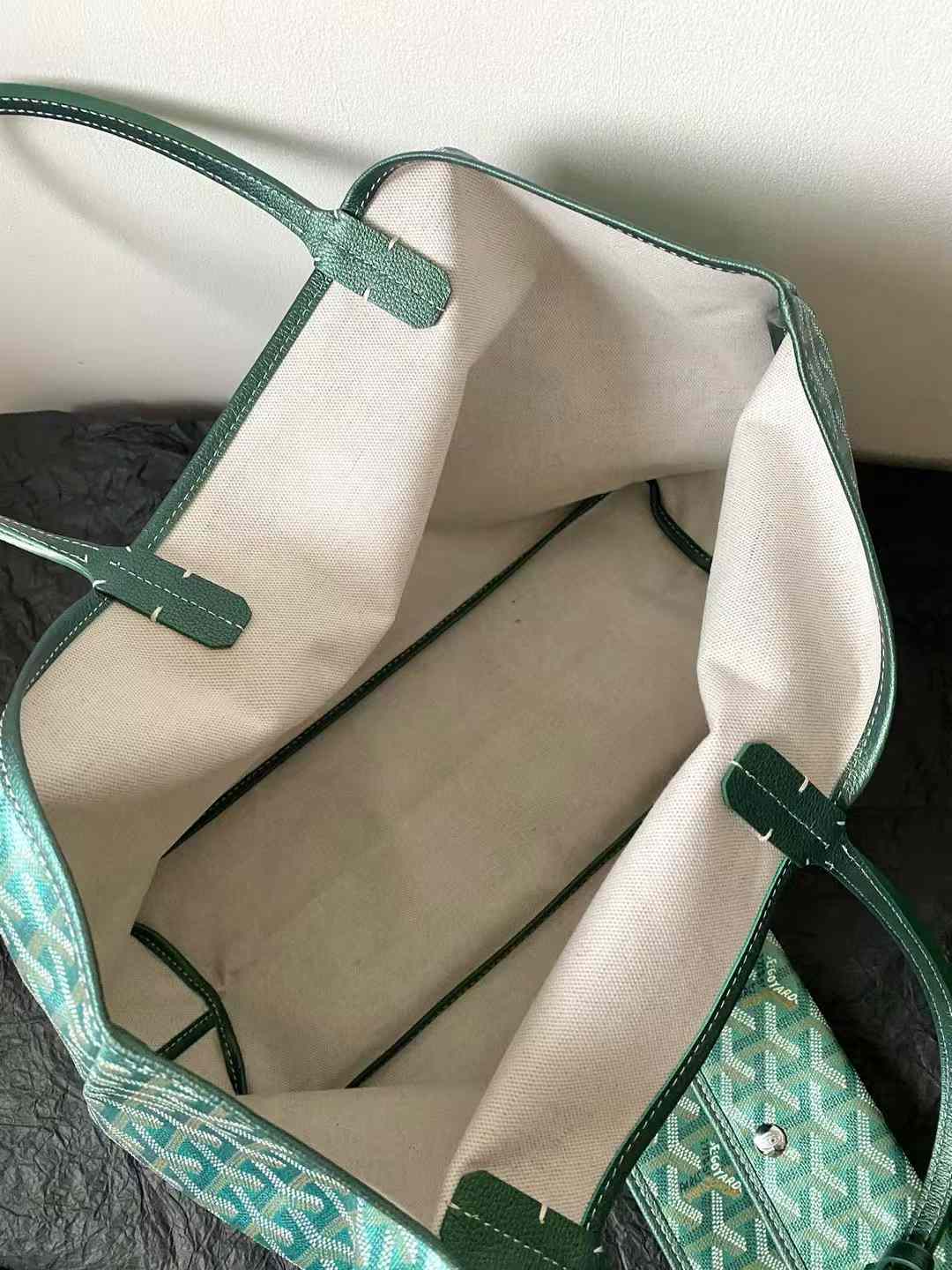 Goyard Saint Louis GM Bag 2024 view 20