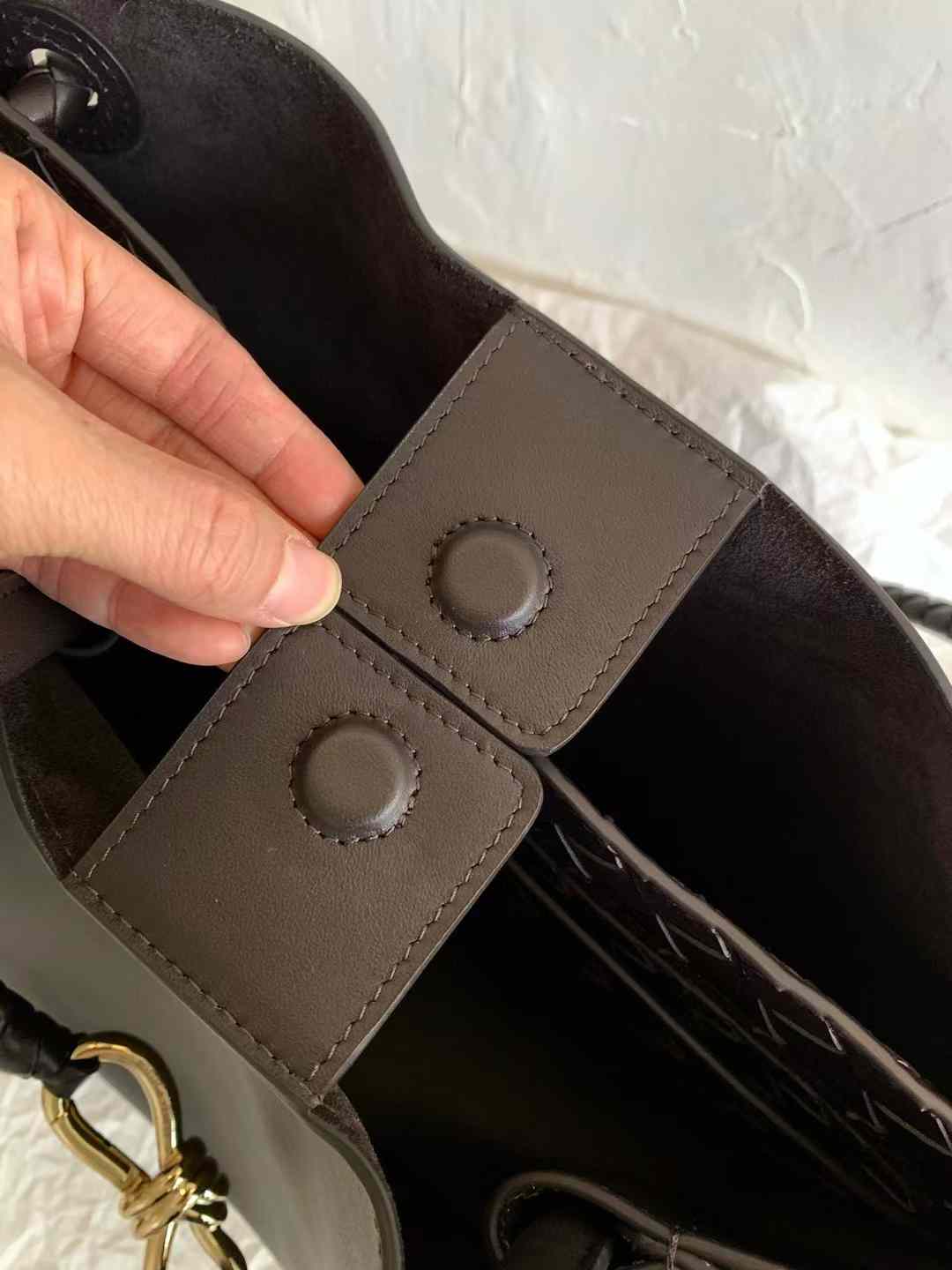 Bottega Veneta Andiamo view 8