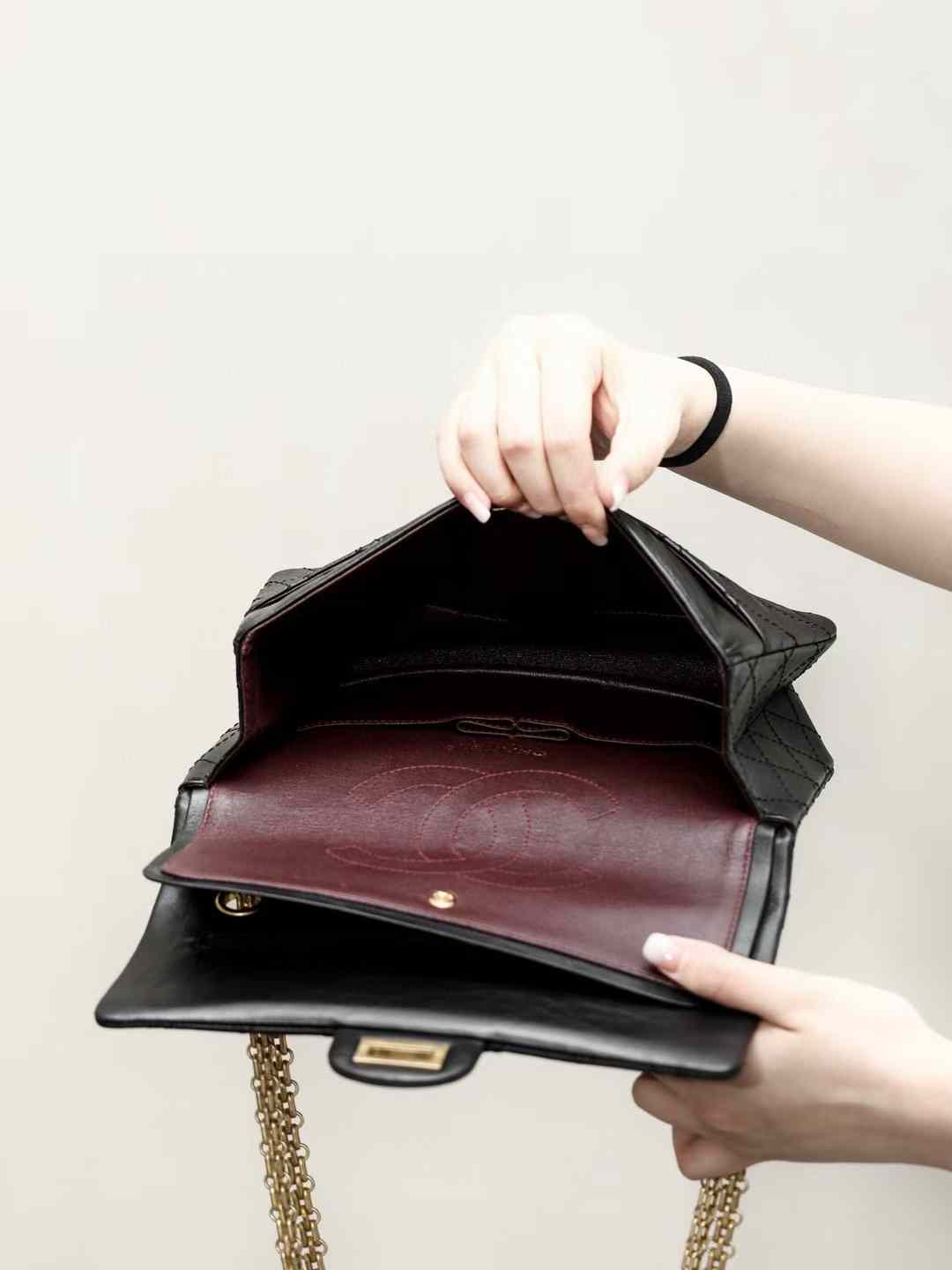 Chanel 2.55 Handbag view 3
