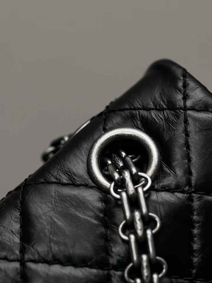 Chanel 2.55 Handbag view 4
