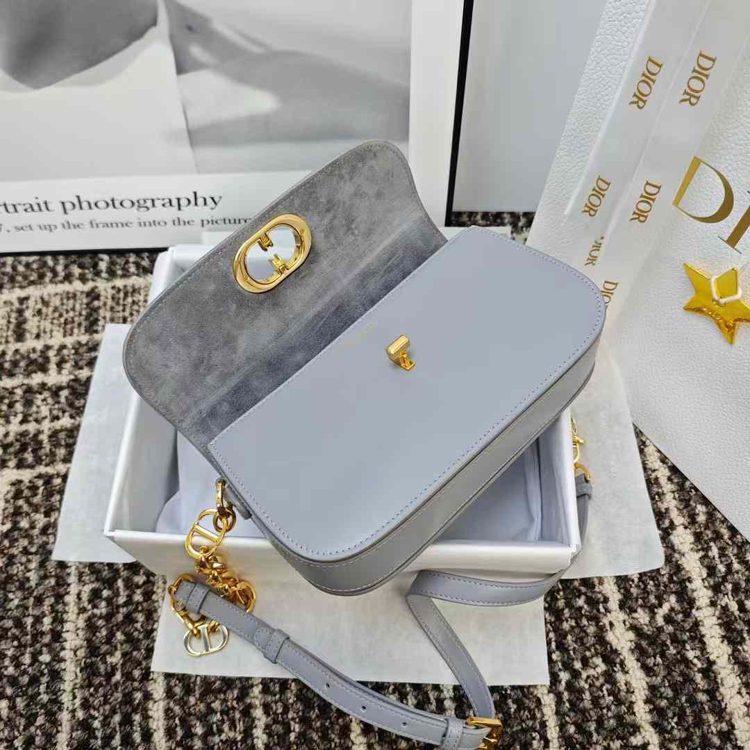 Dior 30 Montaigne Avenue Bag view 5