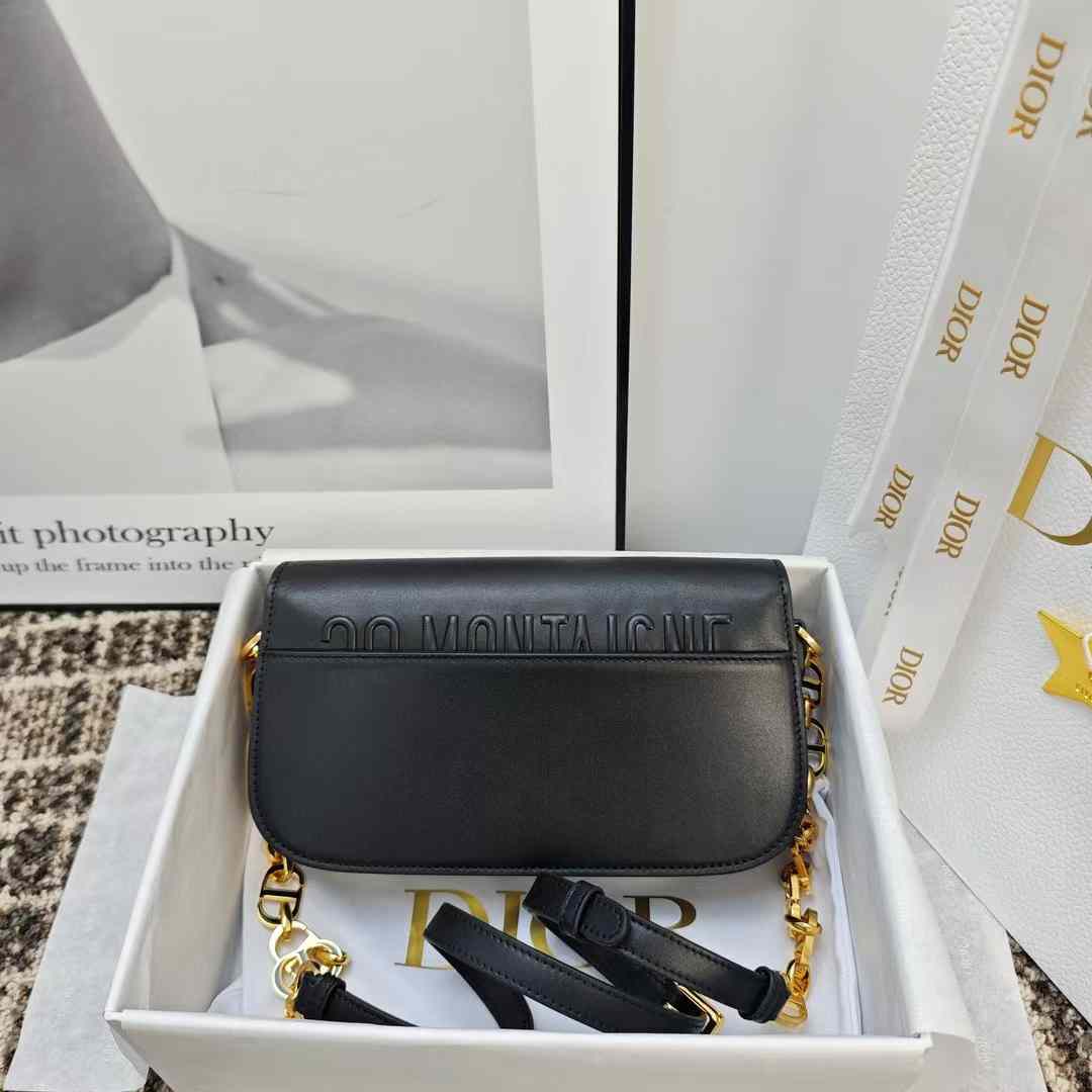 Dior 30 Montaigne Avenue Bag view 2