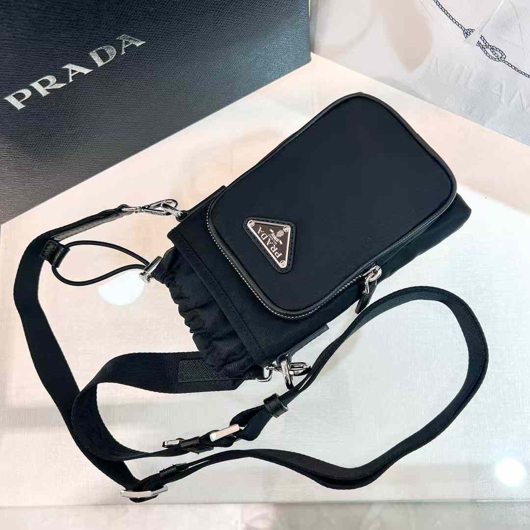 Prada RE-NYILON Mobile bag view 5