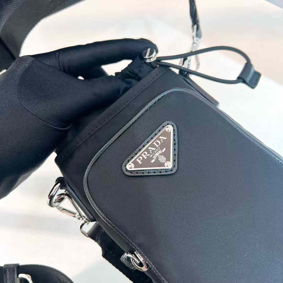 Prada RE-NYILON Mobile bag view 6