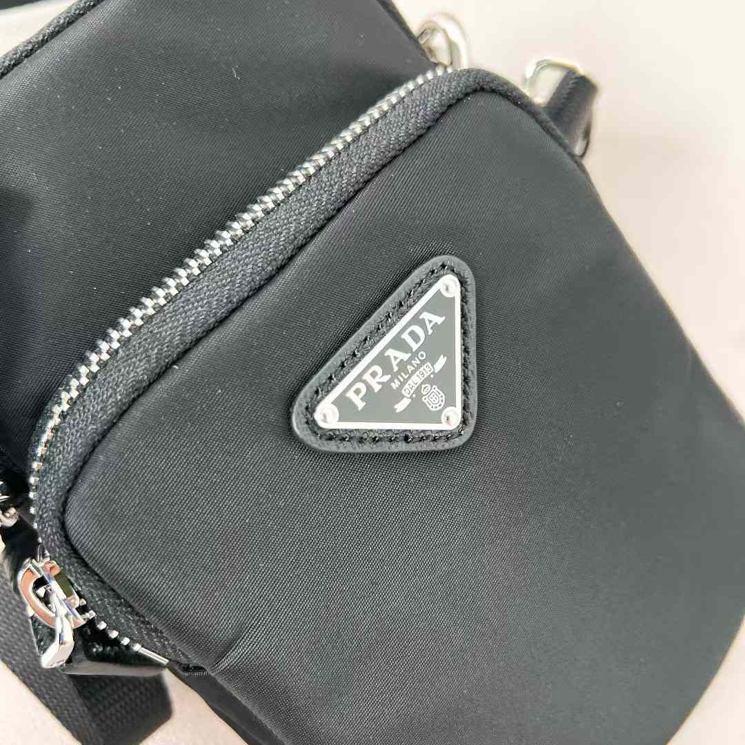 Prada RE-NYILON Mobile bag view 6