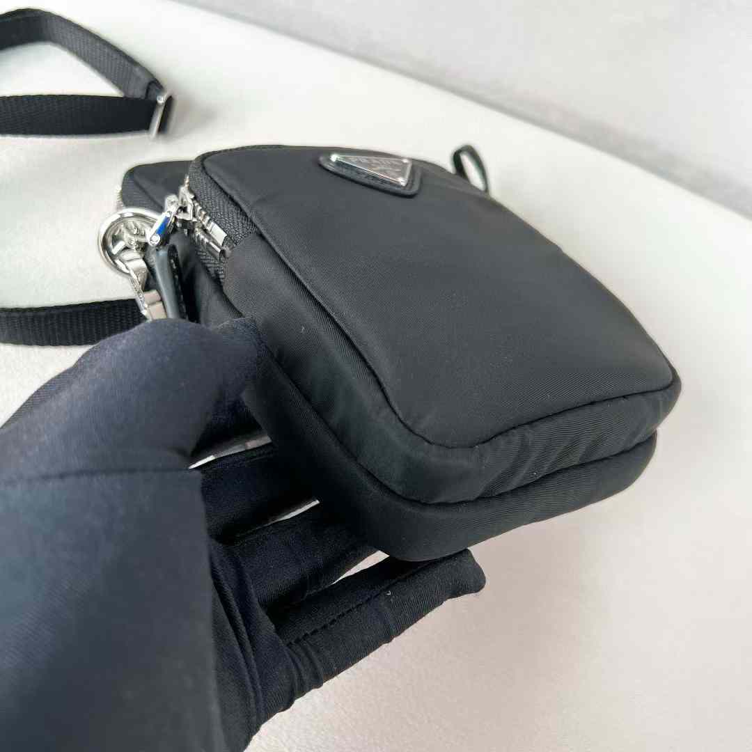 Prada RE-NYILON Mobile bag view 7