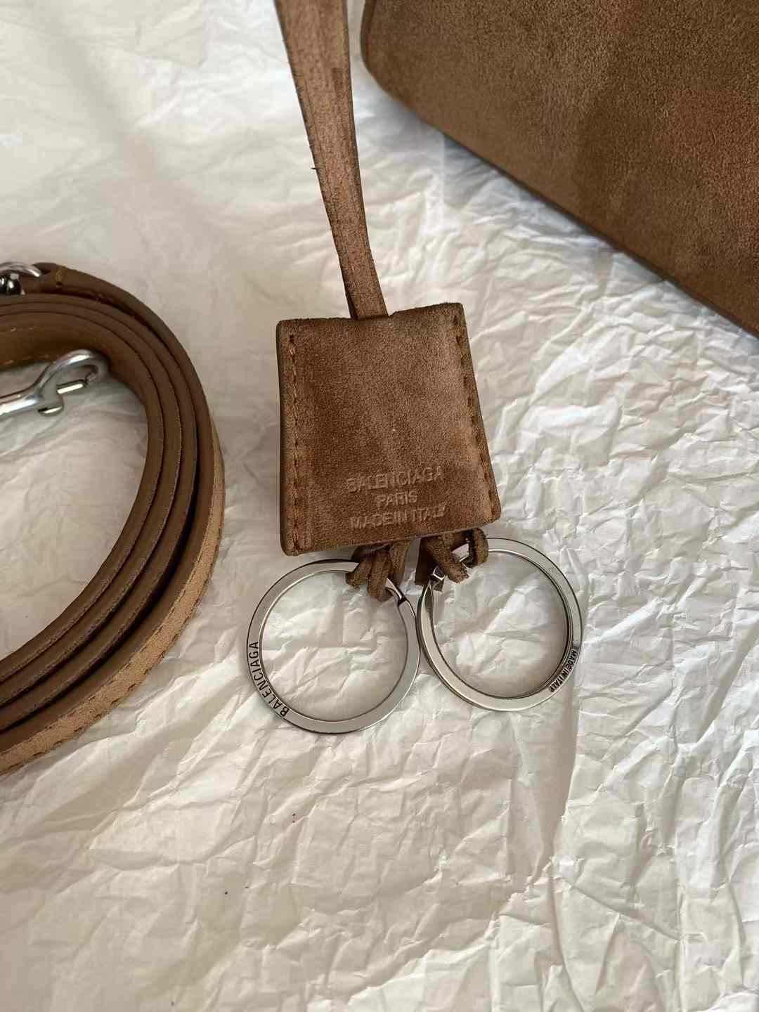 Balenciaga Women’s Rodeo Medium Handbag view 8