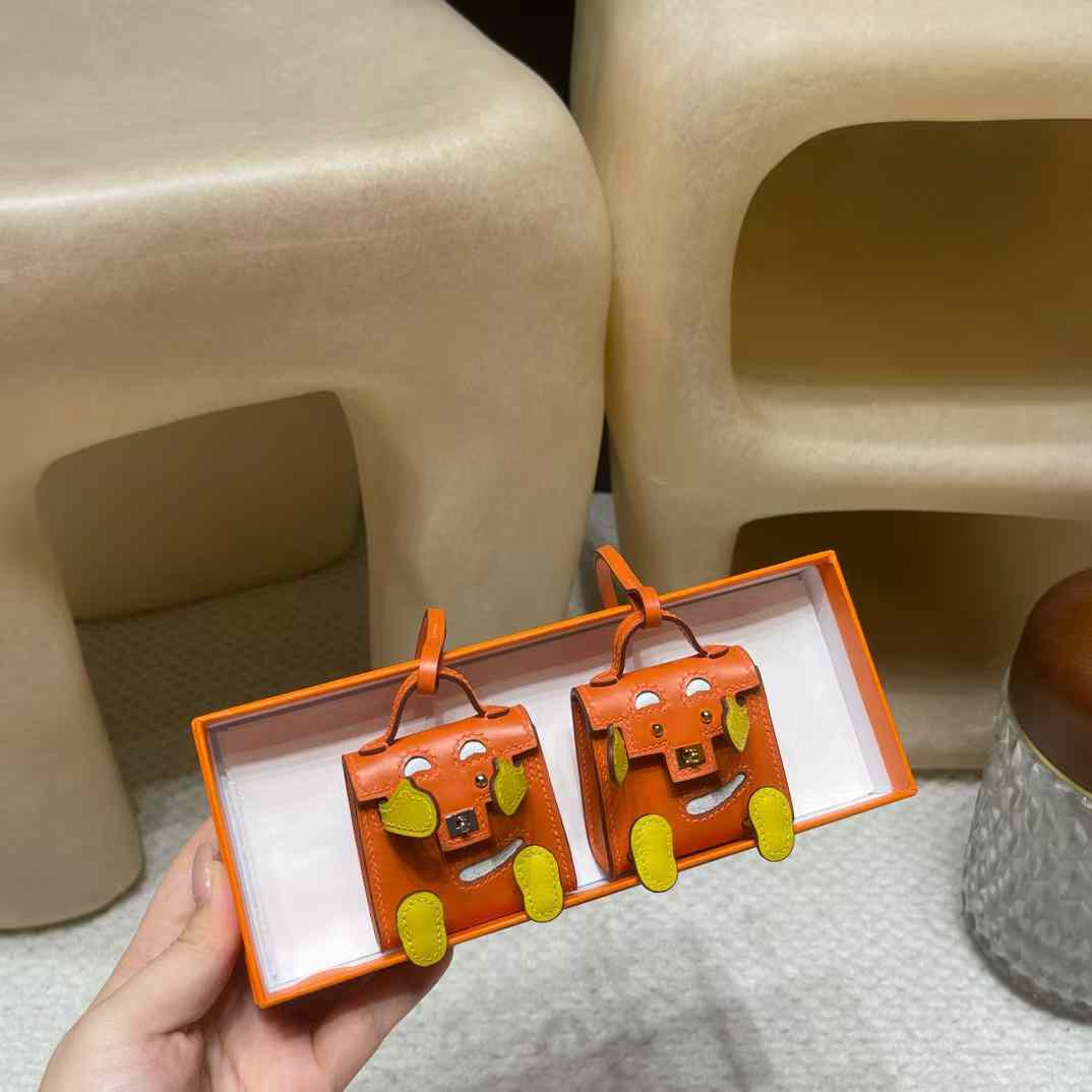 Hermès New Stock Kelly Doll view 8