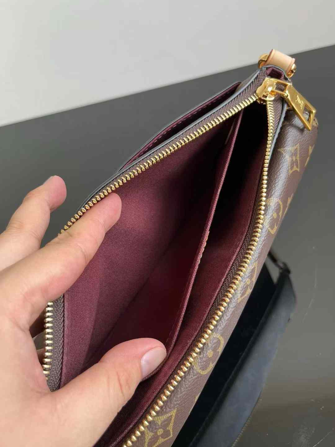 Louis Vuitton Vivacité M46999 view 8