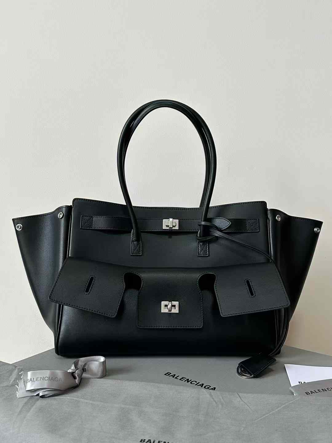 Balenciaga Lel Air Bag view 10