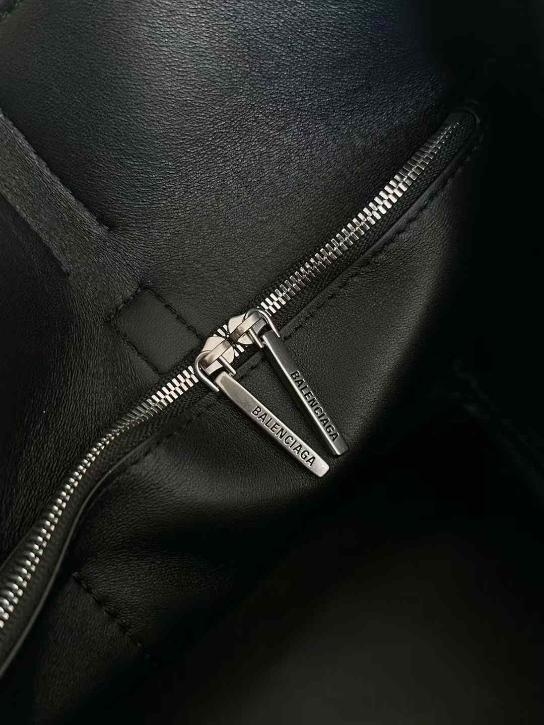 Balenciaga Lel Air Bag view 12