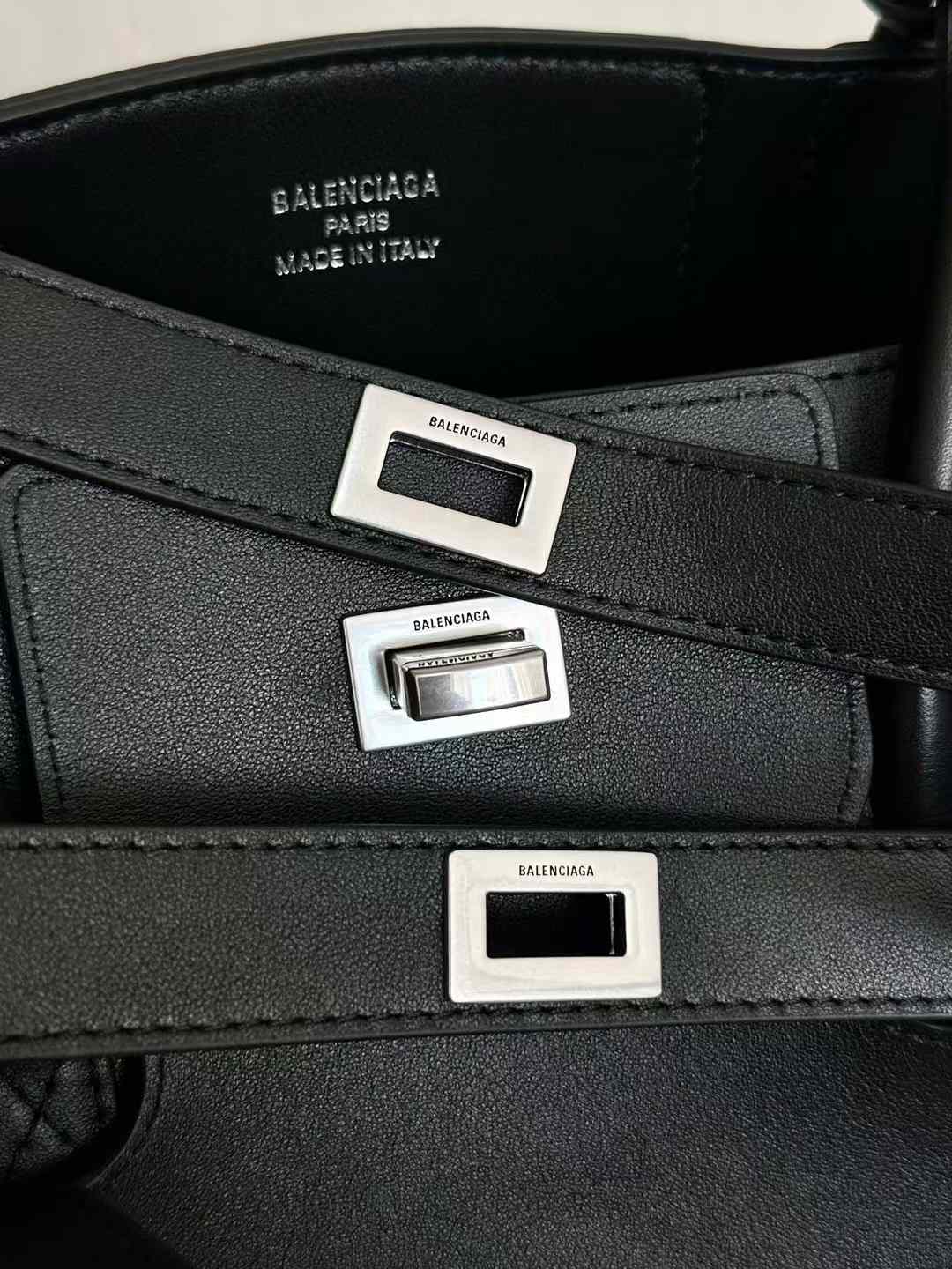 Balenciaga Lel Air Bag view 13