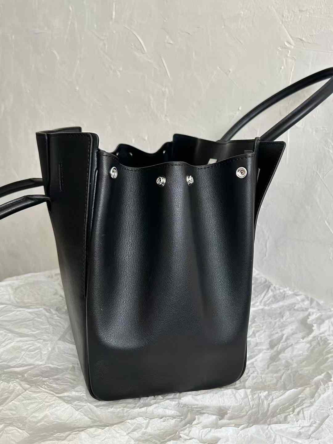 Balenciaga Lel Air Bag view 17