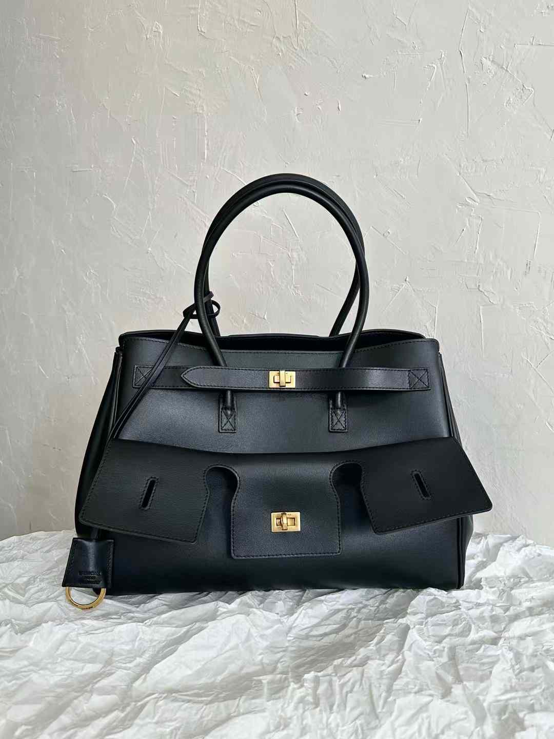 Balenciaga Lel Air Bag view 2