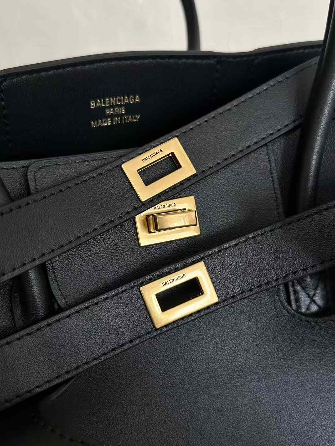 Balenciaga Lel Air Bag view 5