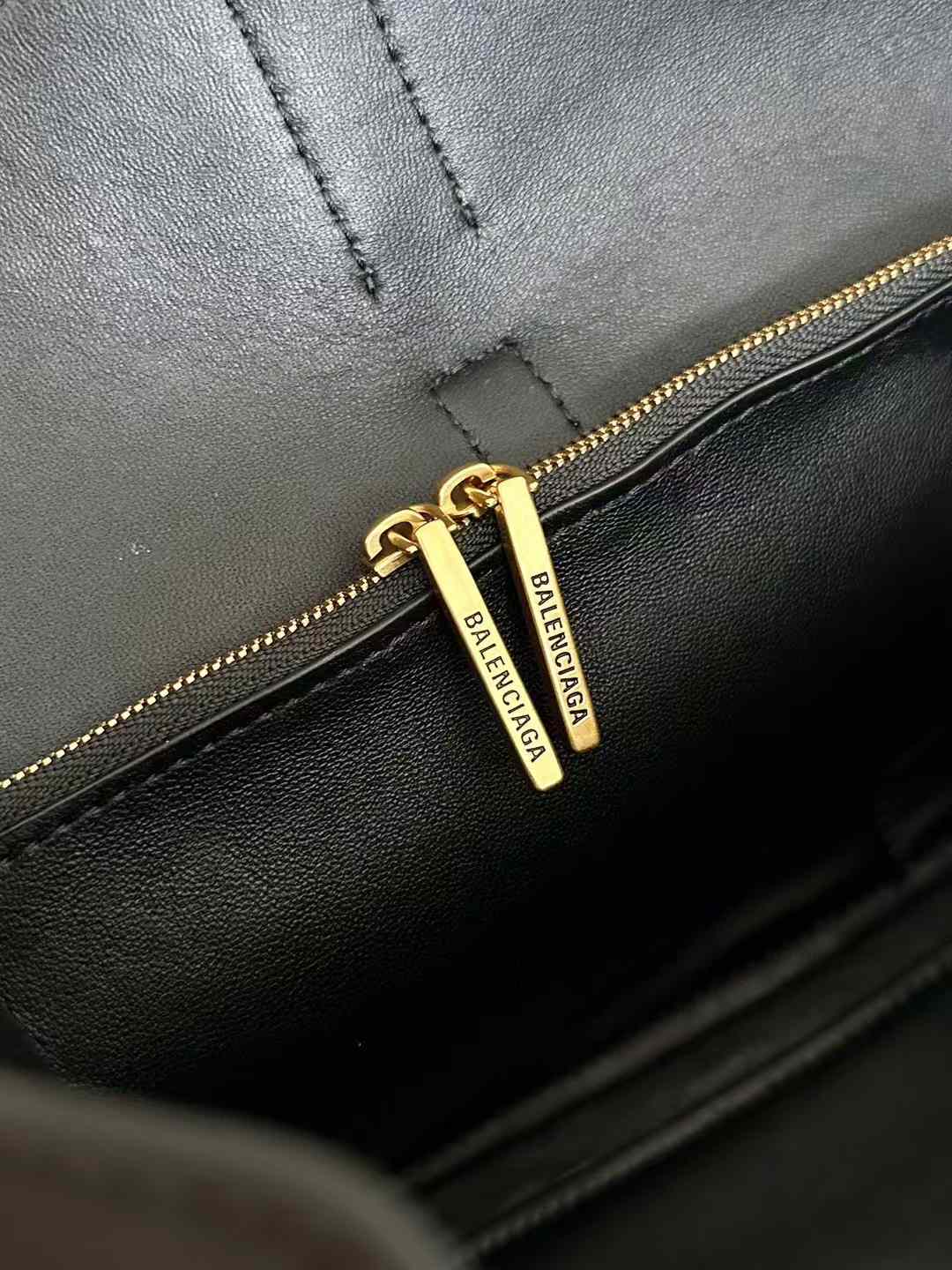 Balenciaga Lel Air Bag view 8