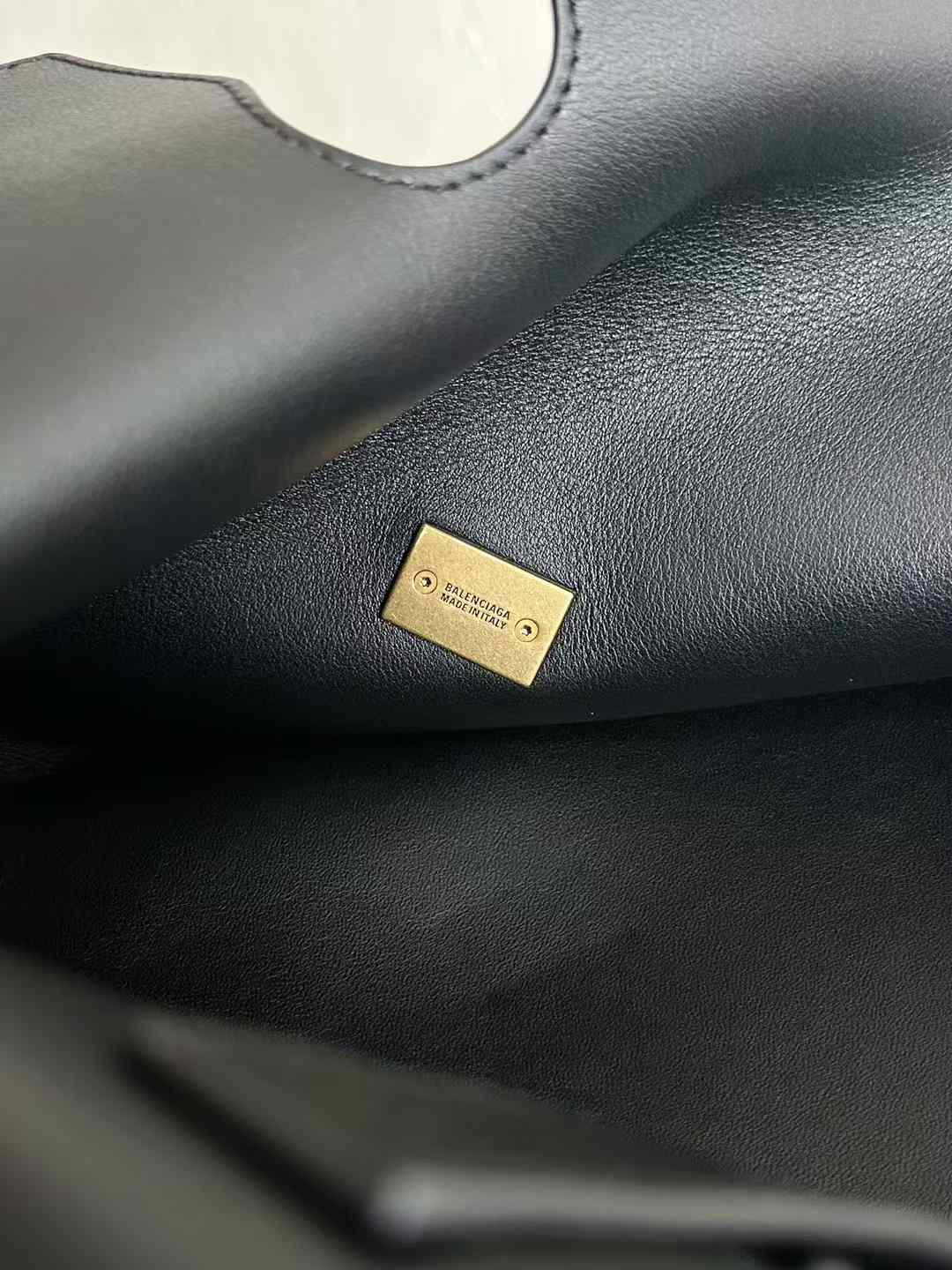 Balenciaga Lel Air Bag view 9