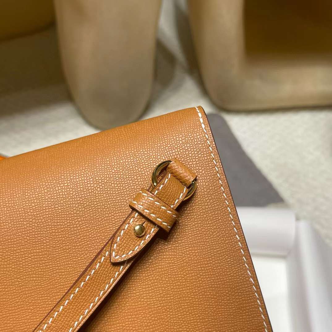 Hermès Kelly Pocket Madam view 5