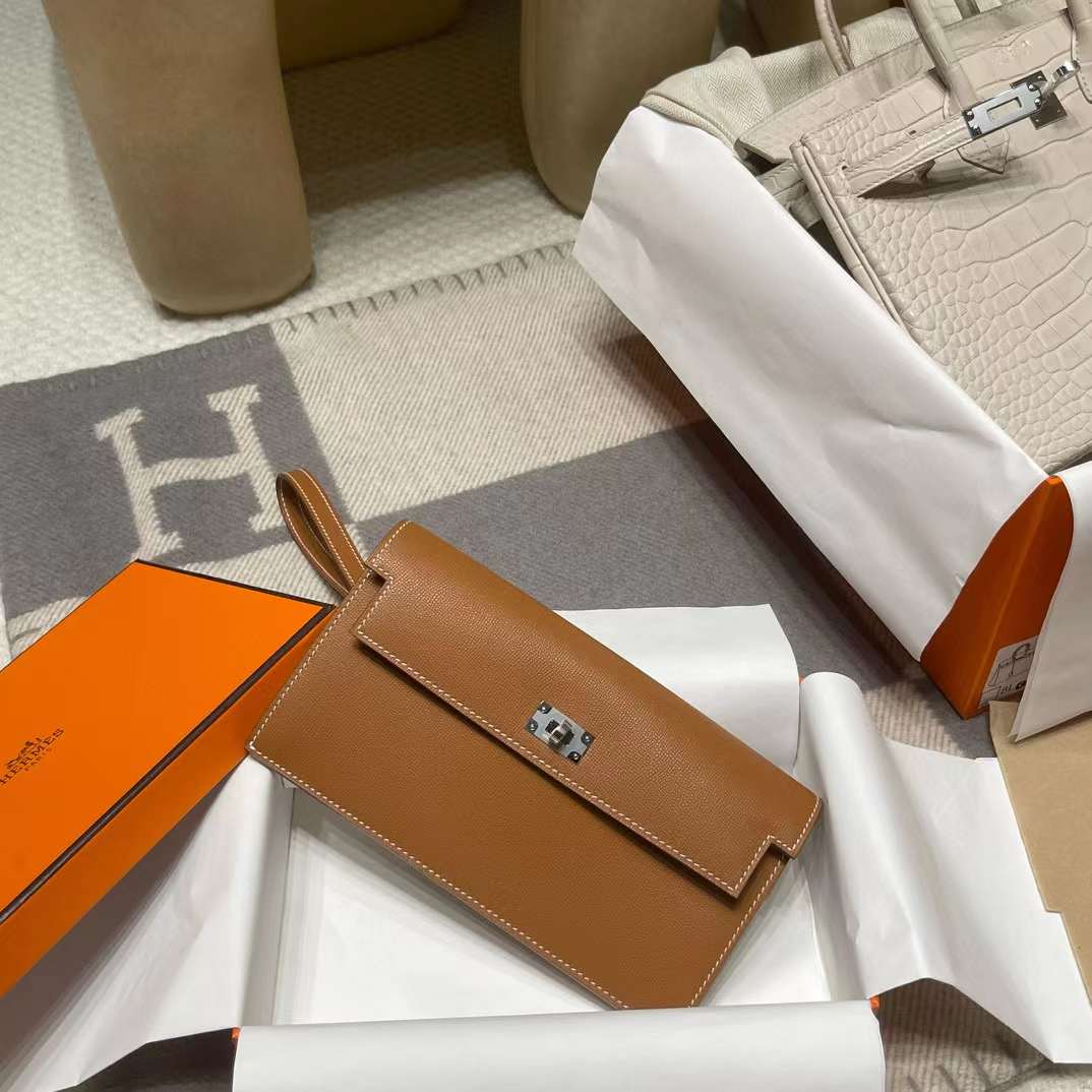 Hermès Kelly Pocket Madam view 2