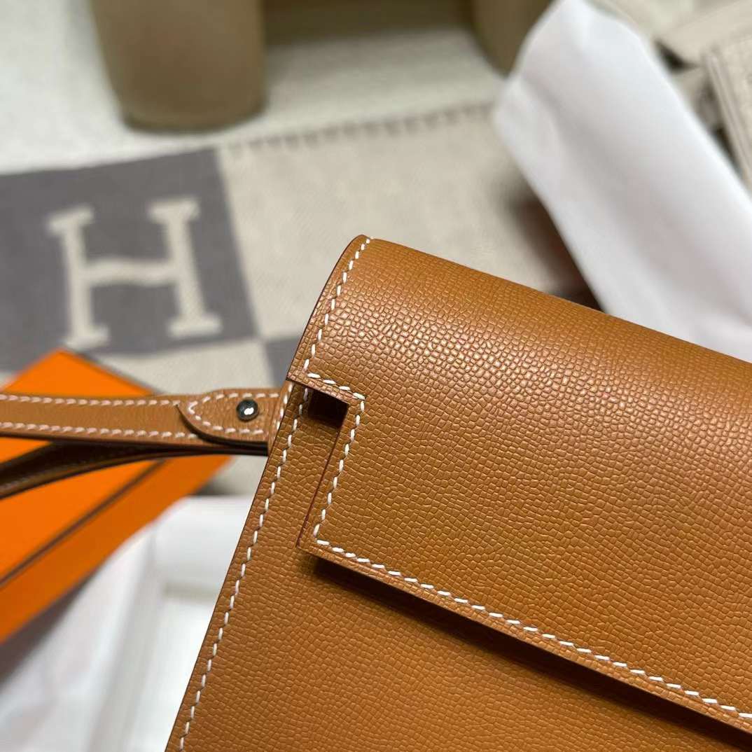 Hermès Kelly Pocket Madam view 3