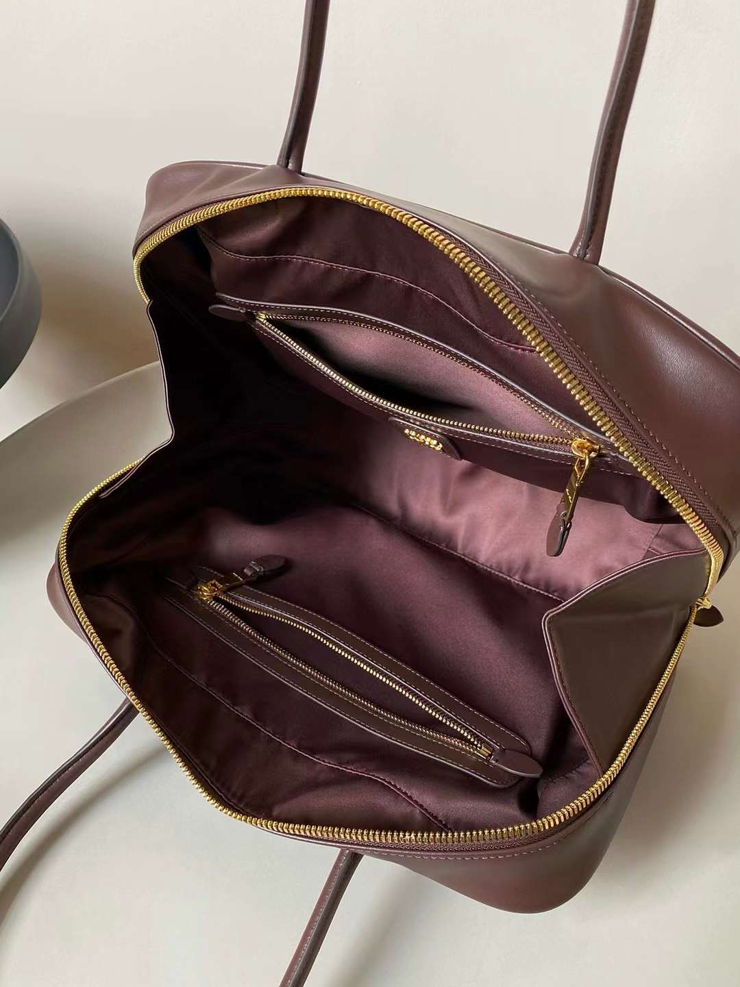 Miu Miu Leather Beau bag view 7