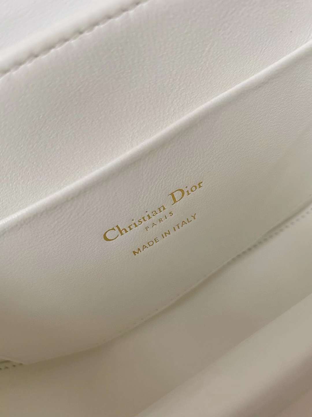 Dior 30 Montaigne Avenue Top Handle Bag view 9