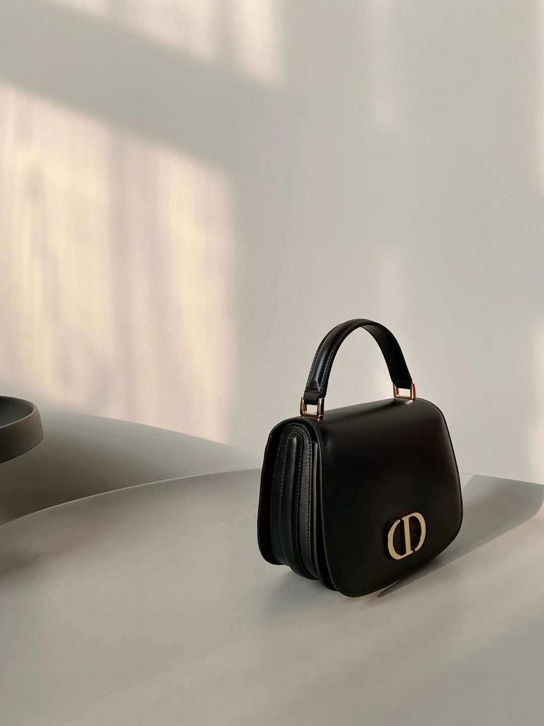 Dior 30 Montaigne Avenue Top Handle Bag view 13