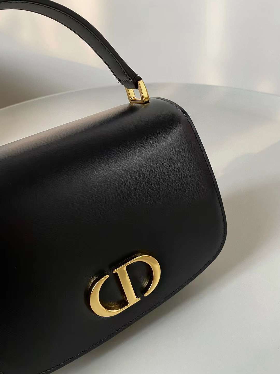 Dior 30 Montaigne Avenue Top Handle Bag view 16