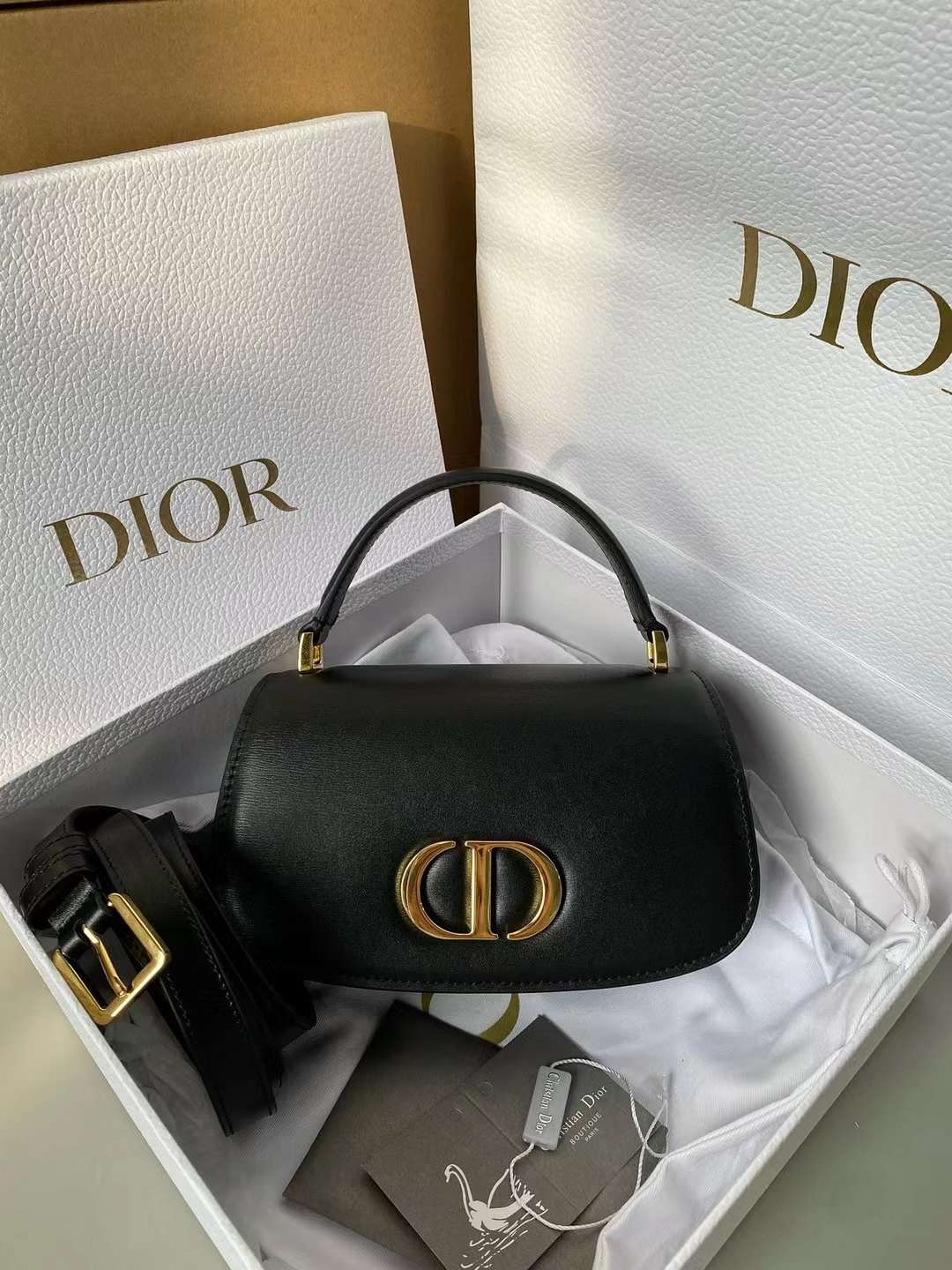 Dior 30 Montaigne Avenue Top Handle Bag view 2