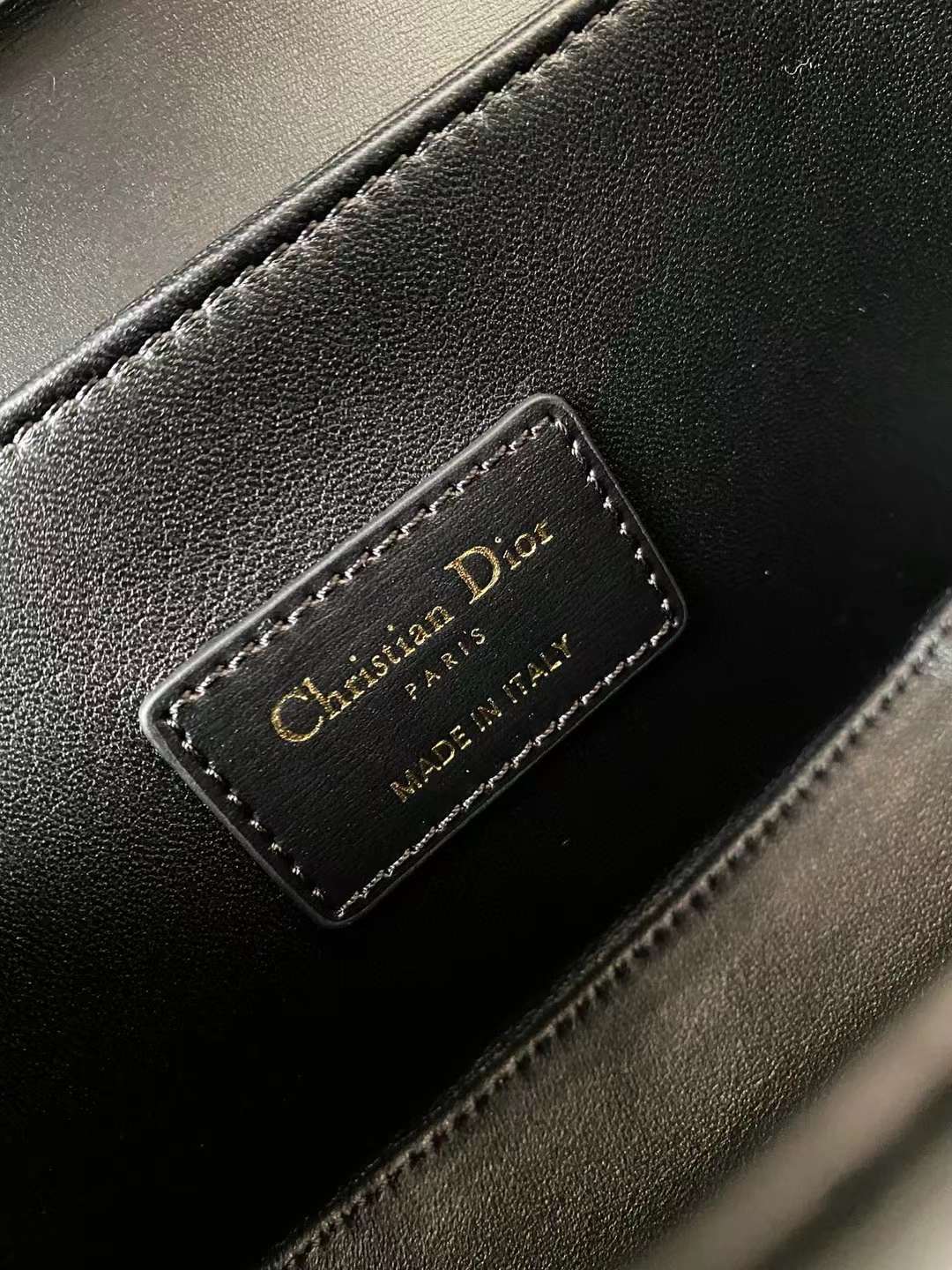 Dior 30 Montaigne Avenue Top Handle Bag view 8