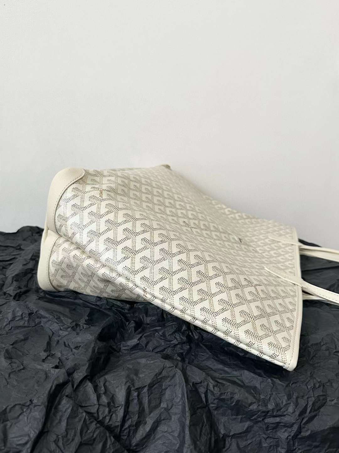 Goyard Artois MM Bag 2024 view 2