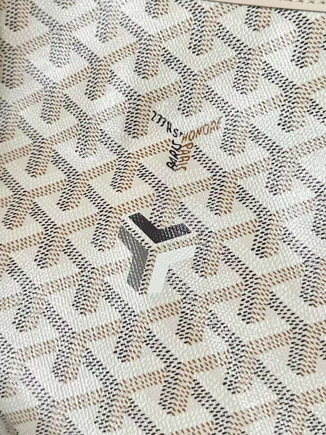Goyard Artois MM Bag 2024 view 4