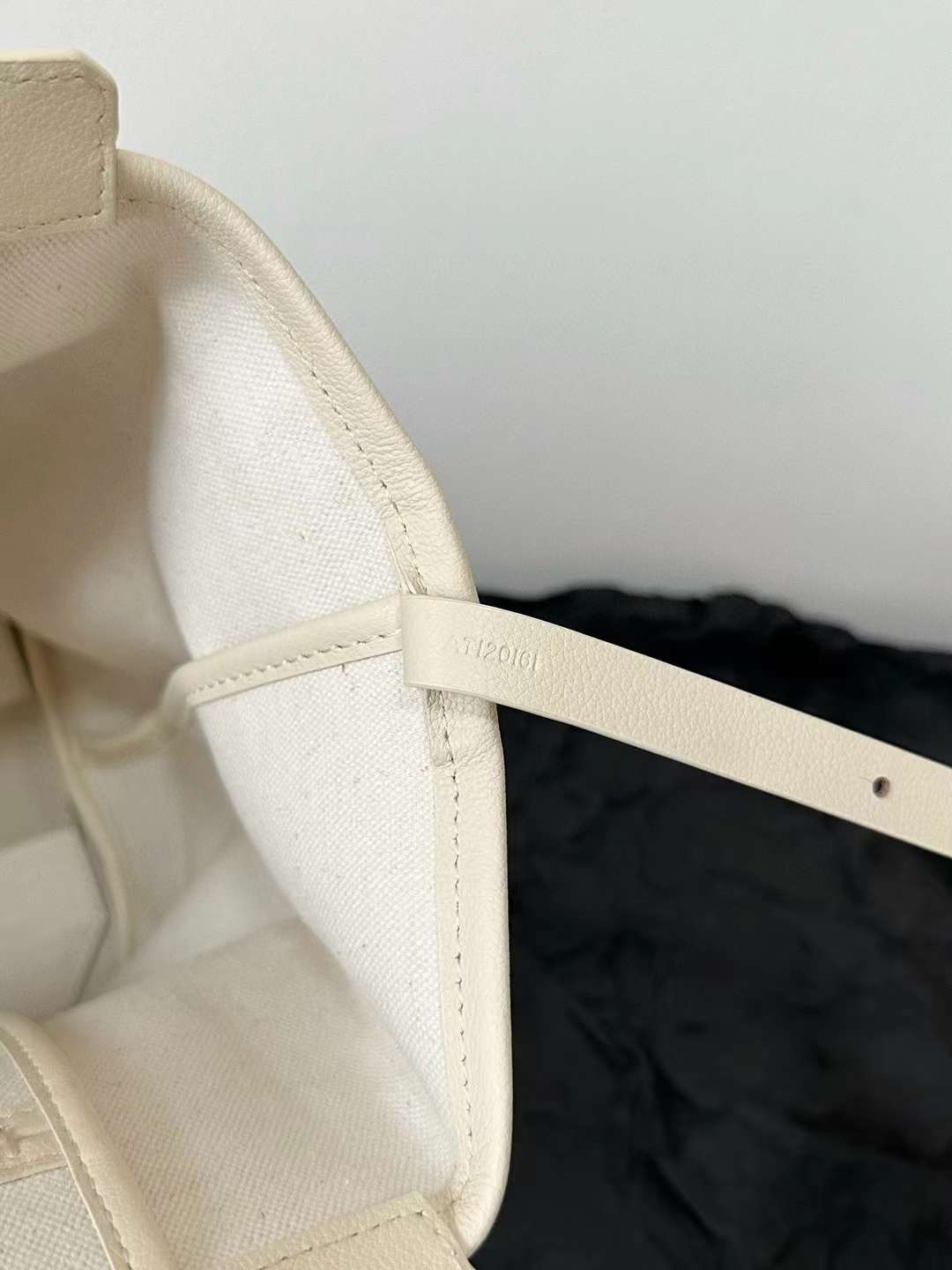 Goyard Bellechasse Biaude PM Bag view 5