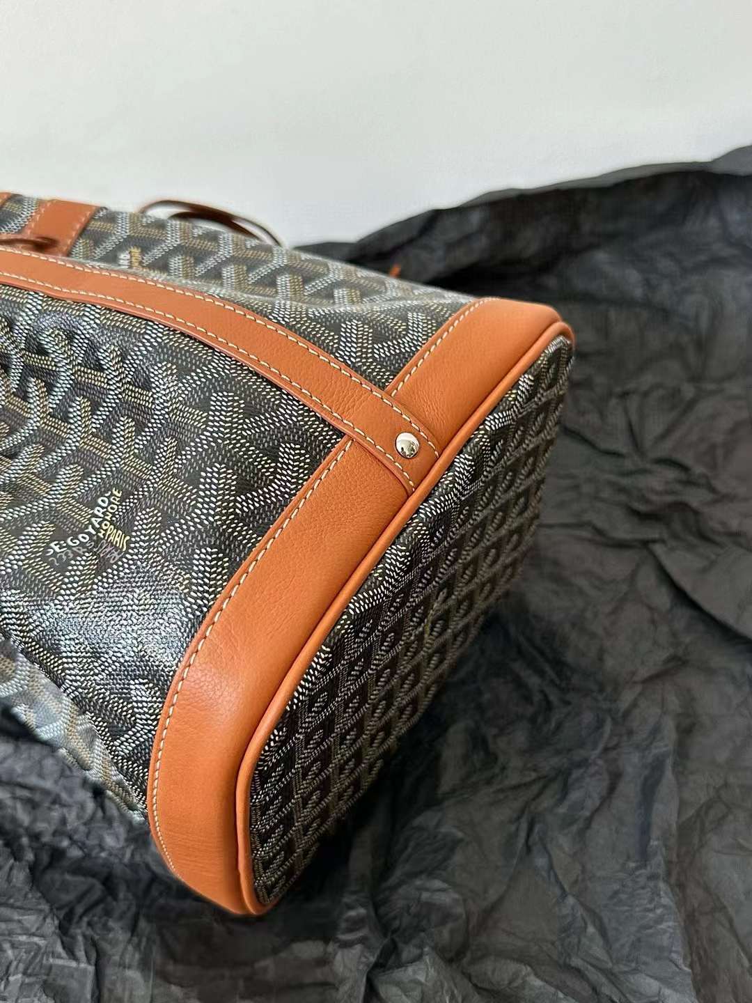 Goyard Petit Flot Bucket Bag view 4