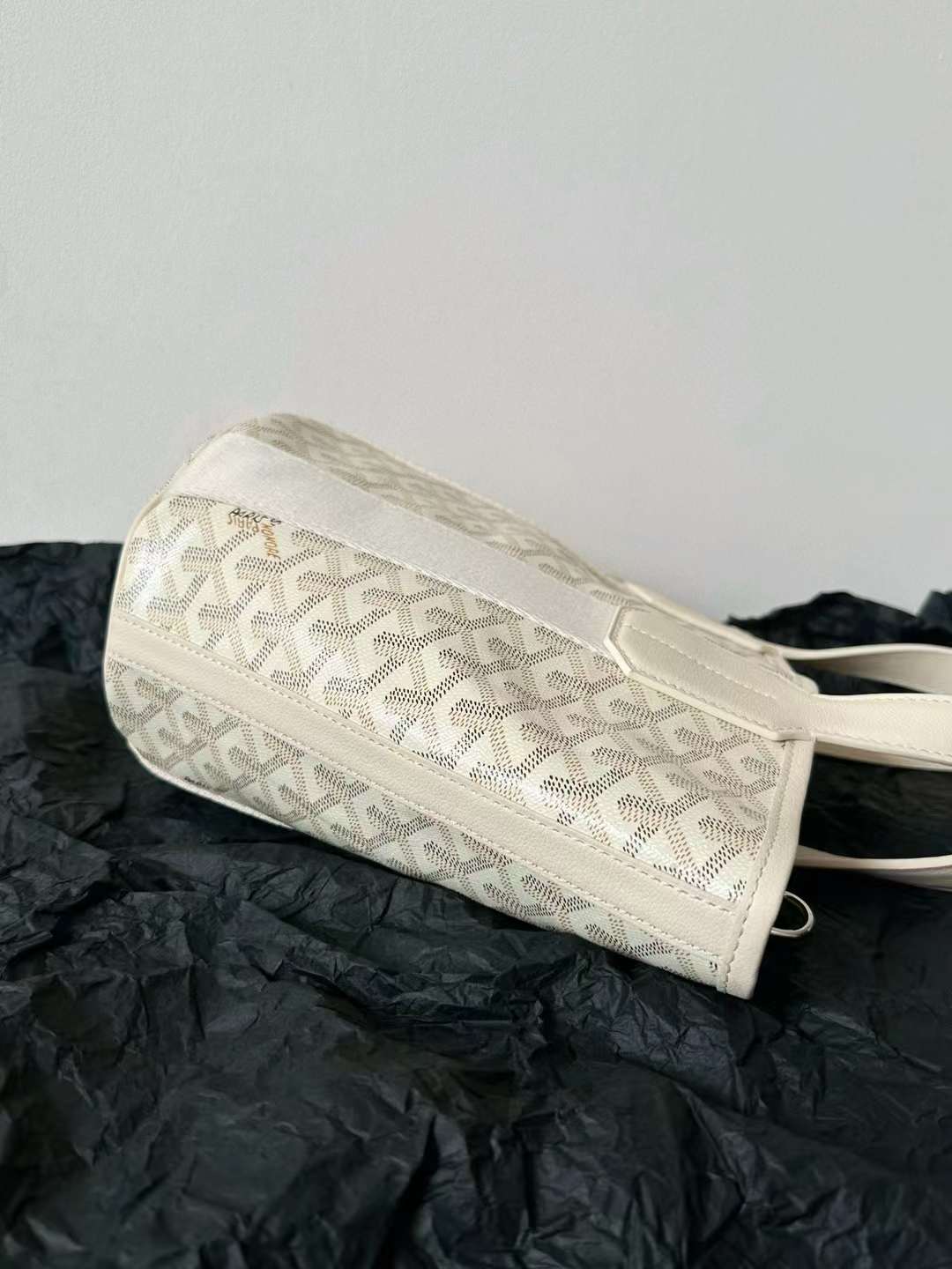 Goyard Belharra PM Bag view 2