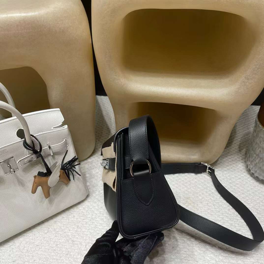 Hermès Kelly Messenger view 4