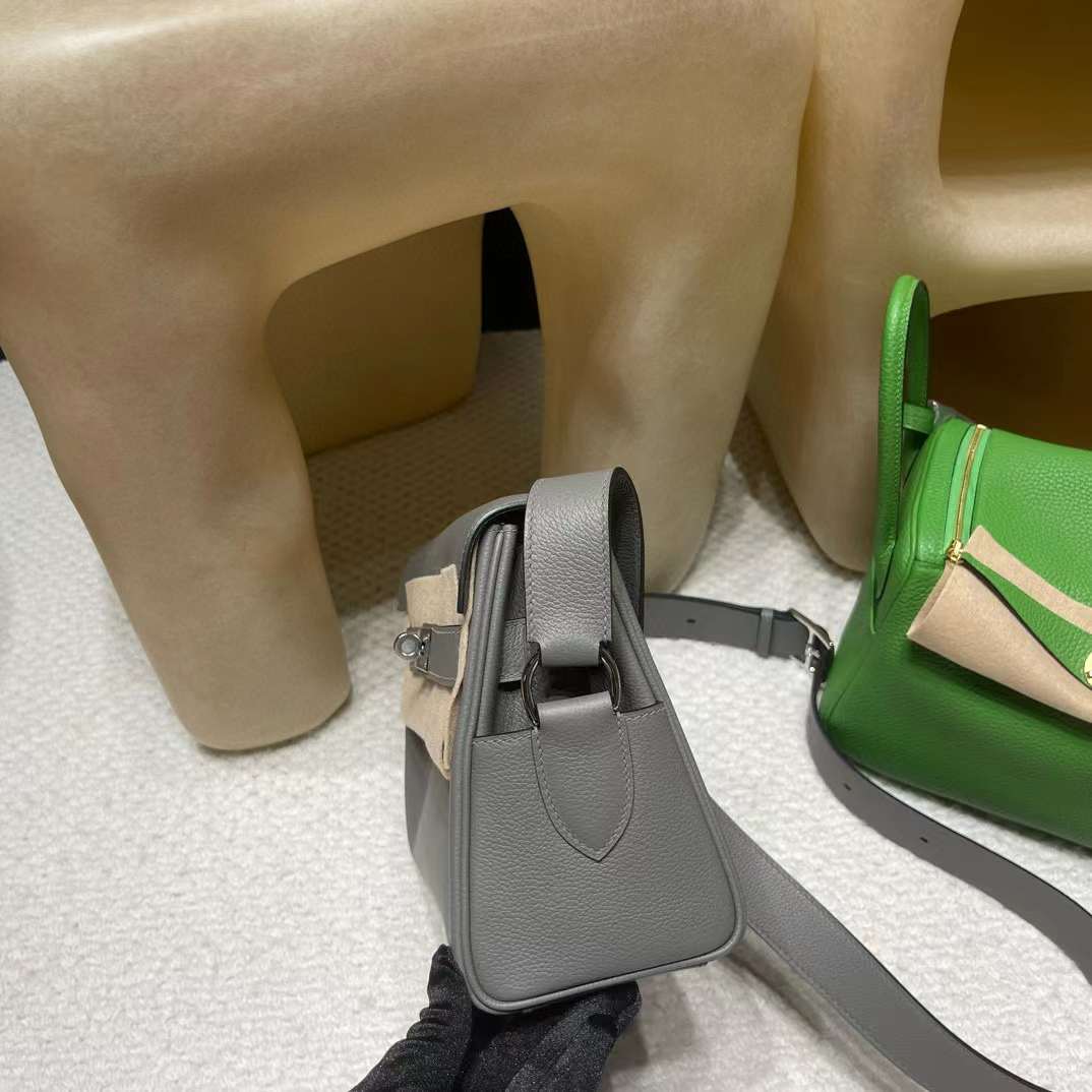 Hermès Kelly Messenger 0l view 4