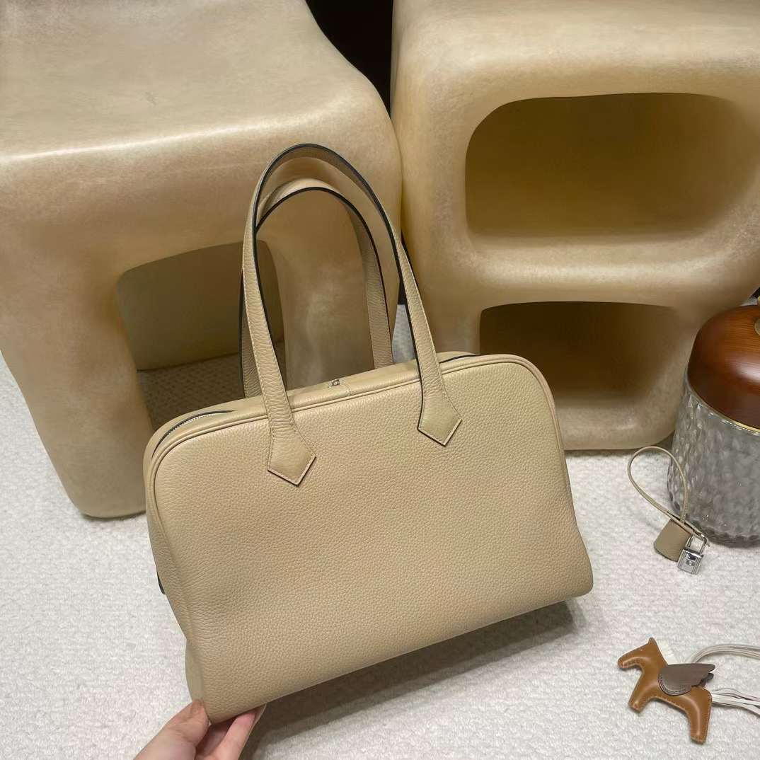 Hermès VICTORIA 35 S2colour view 2