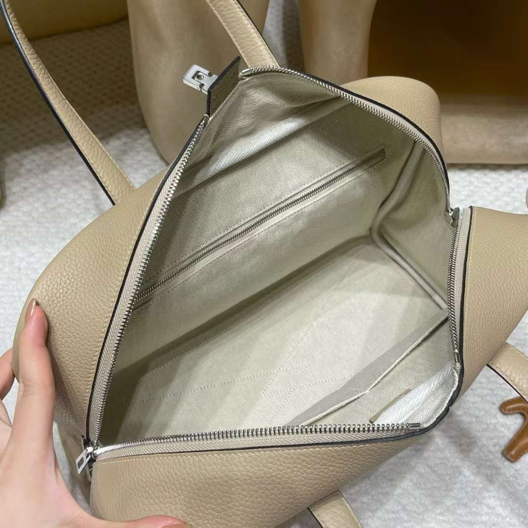 Hermès VICTORIA 35 S2colour view 7