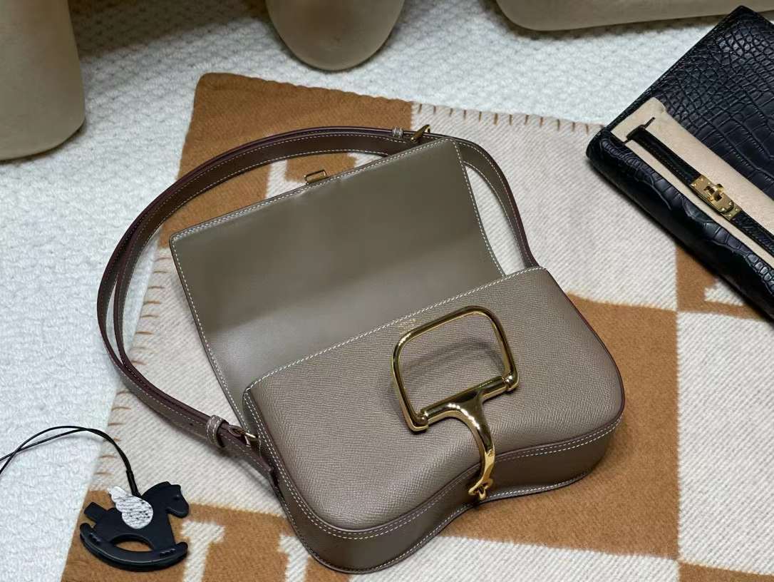 Hermès Della Cavallerria Elan view 8